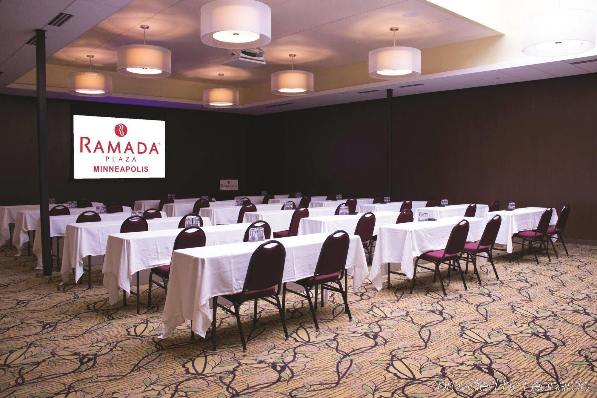 Delta Hotels By Marriott Minneapolis Northeast Eksteriør billede